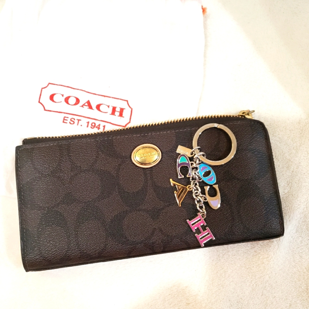 COACH KEYCHAIN